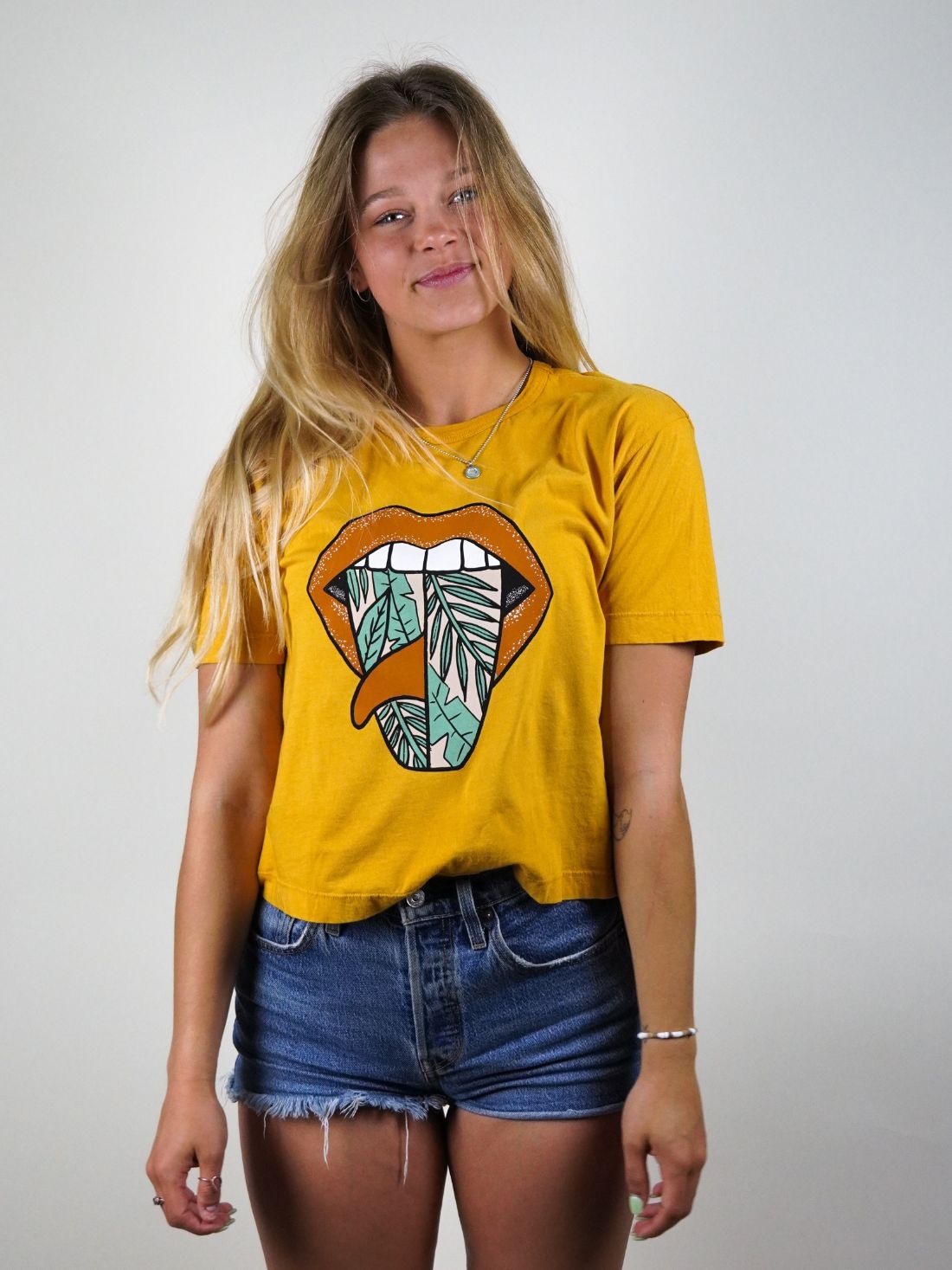 Women's Waves Rolling Relaxed Drop Sleeve Organic T-Shirt main image 0